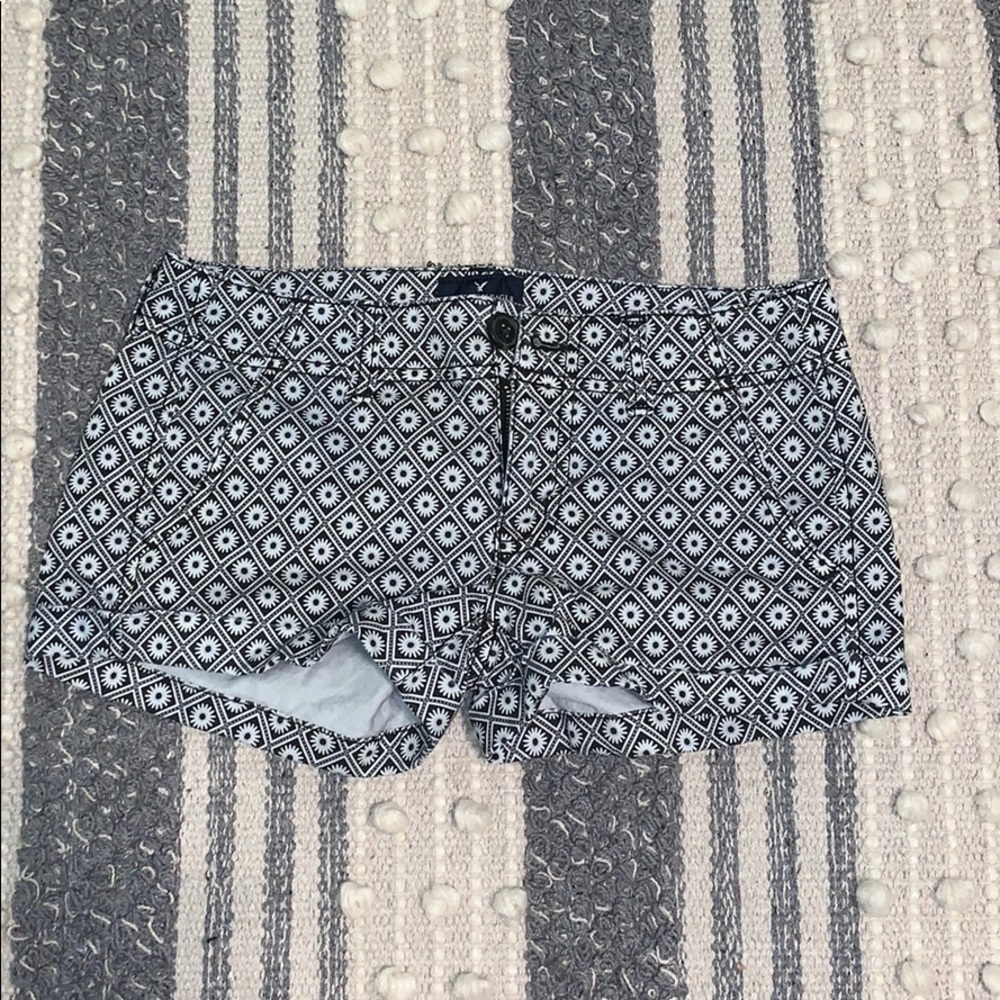 American eagle “shortie” shorts